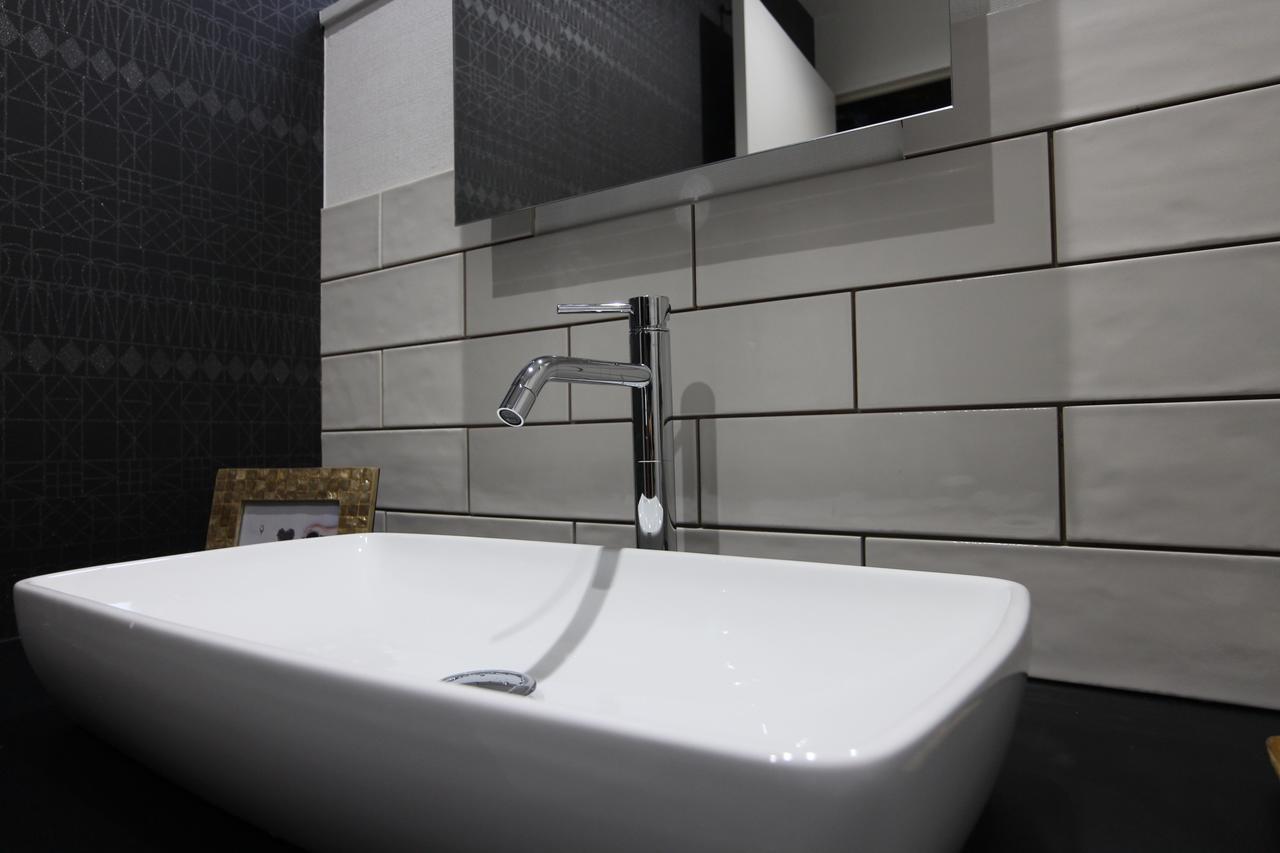Sekai Hotel Tsuki 大阪 外观 照片